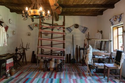 Descoperă Tradițiile la Muzeul Etnografic din Dragomirești