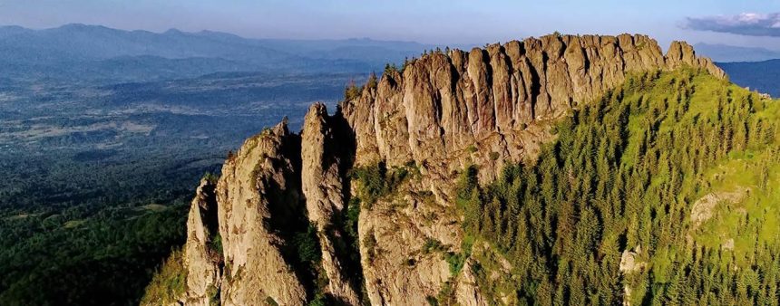 Explorând frumusețile naturale ale Rezervației Creasta Cocoșului