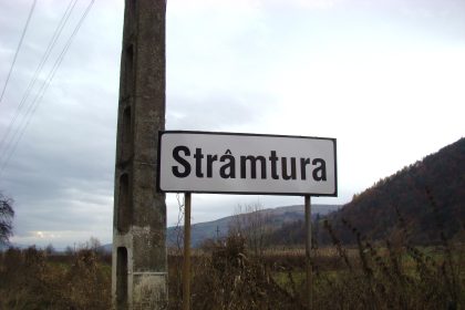 Strâmtura: Un Colț Ascuns de Frumusețe și Tradiție