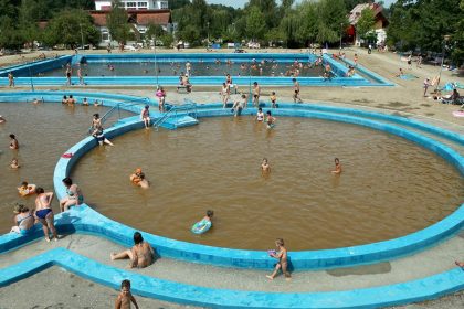Descoperă Comoara Apei Minerale din Ocna Șugatag