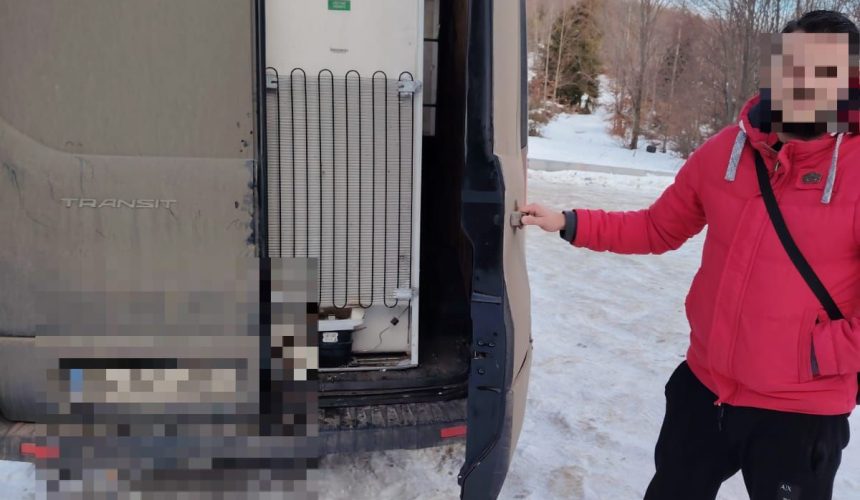 jandarmii montani frigider abandonat langa partia de schi din cavnic 676e8f4d4941a