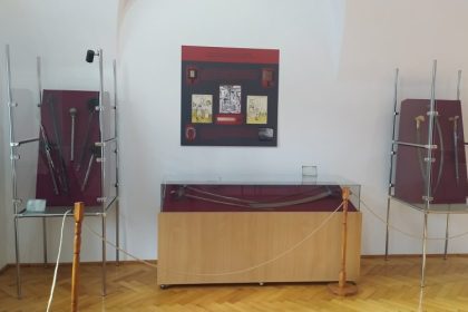 muzeul judetean de istorie expozitie temporara arme si armuri din colectia veche a muzeului secolele xv xix 676924c21c538