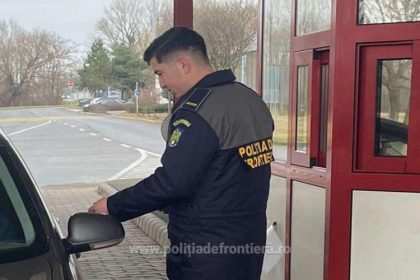politia de frontiera peste 300 de autovehicule furate descoperite la granita in primele unsprezece luni ale anului 67713828253ac