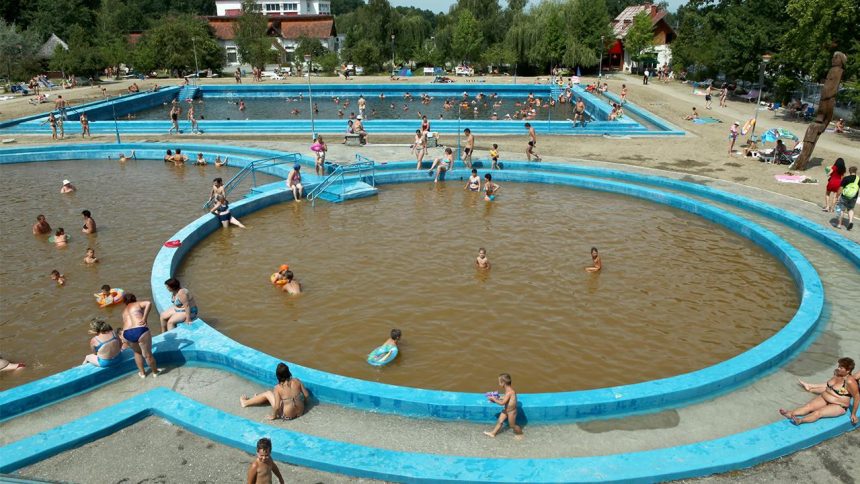 Descoperă Magia Stațiunii Ocna Șugatag: O Oază de Relaxare