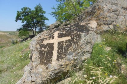 Fântâna cu Leac din Săcel: O Încântare a Naturii