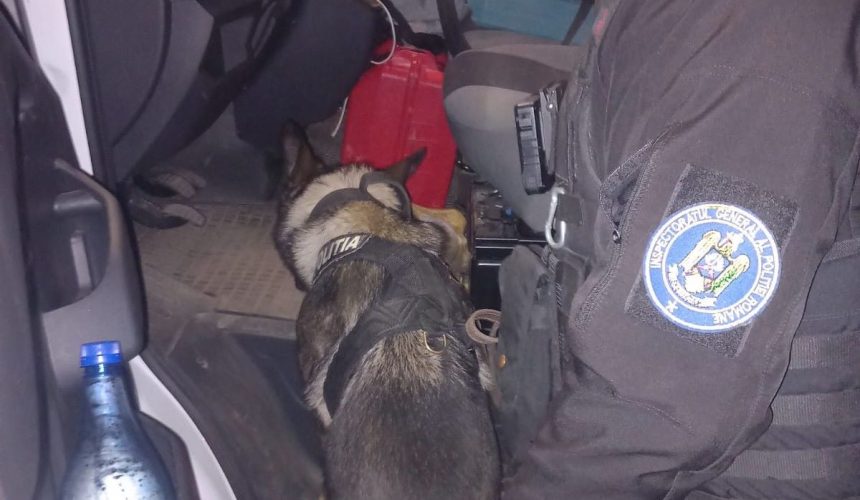 actiune tip blocada 97 de persoane legitimate si 74 de masini controlate 6790ea35e918d