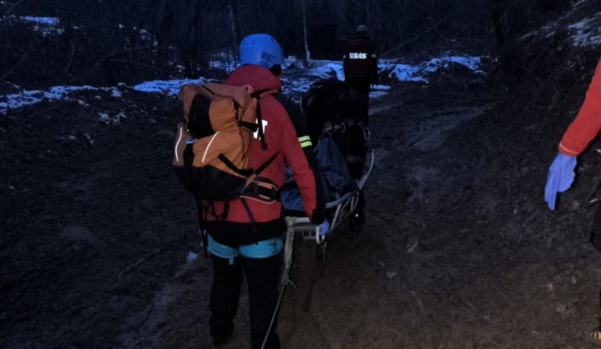 interventie salvamont gasit mort in munti 677f9c1637b2f