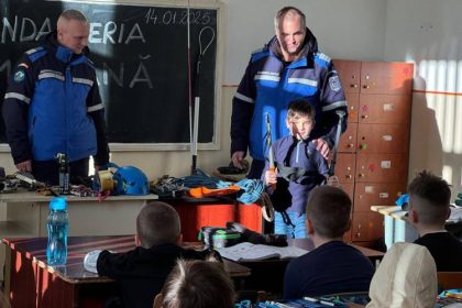 jandarmii montani o discutie despre siguranta si responsabilitate pe munte 678a1497c8c21