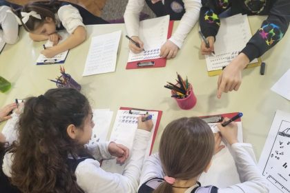 muzeul judetean de istorie ziua internationala a scrisului de mana penita calatoare 679217624ff89