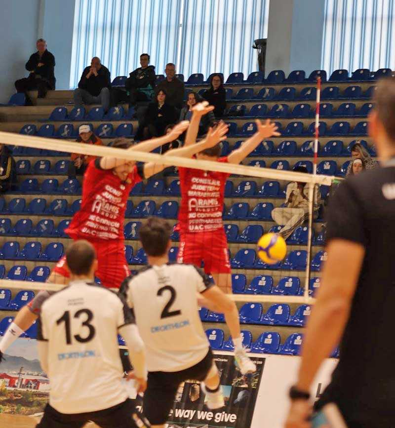 victorie previzibila cu ultima clasata 67974f72311e8