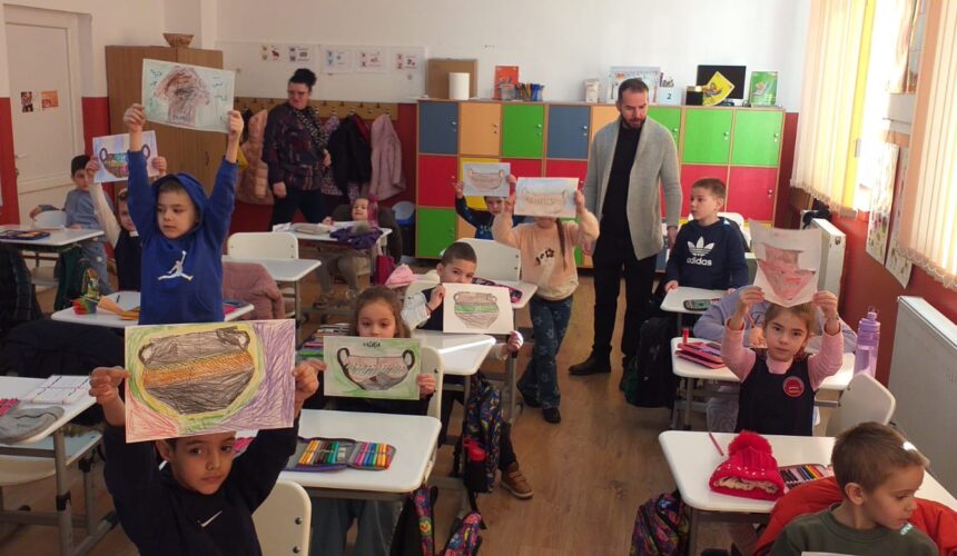 muzeul judetean de istorie povestea vasului de lut la farcasa 67b6f579e3067