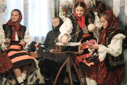 sezatoare la marie paste vale 67b45f8c793a9