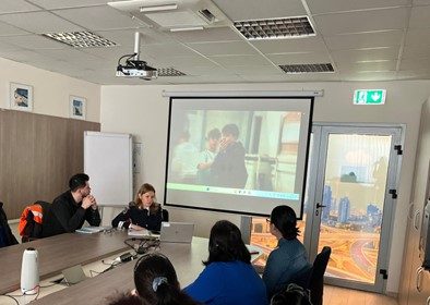 ziua internationala a nonviolentei in scoli politisti versus parinti 67a1f19660b1b