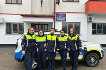 echipa solida acasa surori la politie colege 67c57d2f3c95c