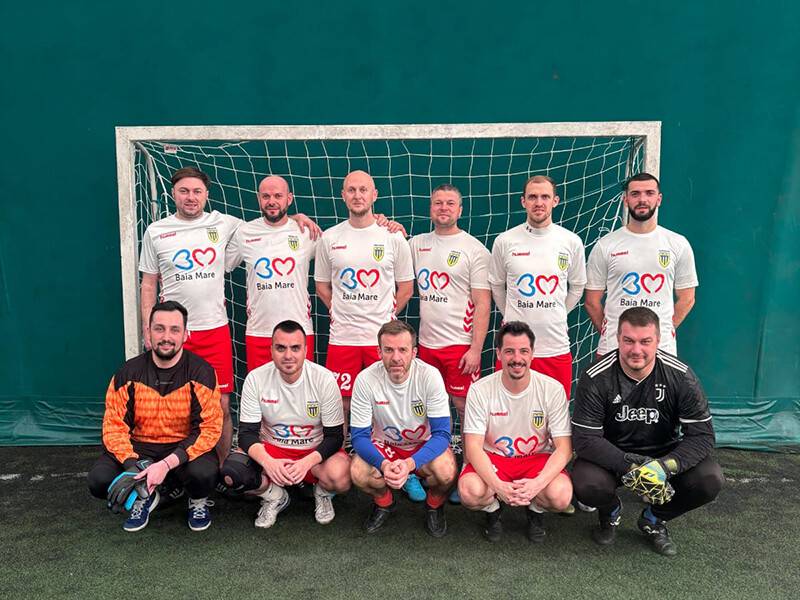fotbalul i a adus impreuna 67de9cd10d2e7