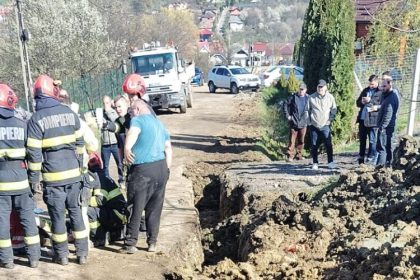 baia sprie barbat accidentat dupa surparea unui mal de pamant 67ef98200bb06