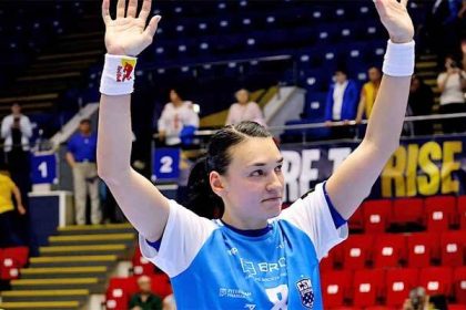 cristina neagu joaca pentru ultima oara in fata suporterilor baimareni 6811be5cc59ef