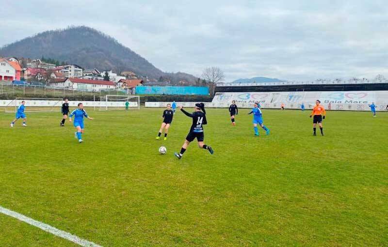 deplasare lunga in sambata mare acs atletic drobeta acs fotbal feminin baia mare 680226f7c86fd