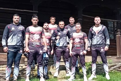 muzeul satului luat cu asalt de luptatori 68106a85d1086