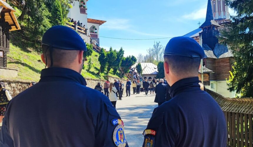 sarbatoarea floriilor in siguranta alaturi de jandarmii maramureseni 67f907772bab7