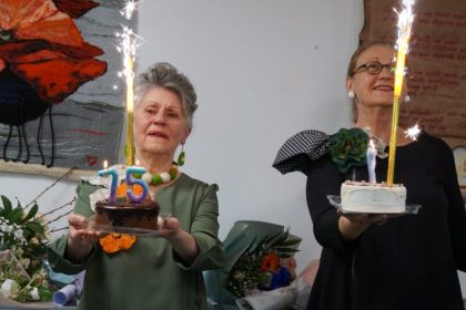 video vernisajul expozitiei de tapiserie 75 de primaveri tarr judit si viorica pavlov 67ee7c9089f4f