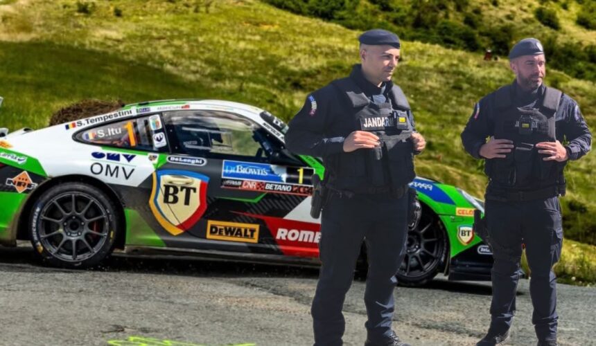 ijj jandarmii asigura ordinea publica la raliul maramuresului 682ec41906289