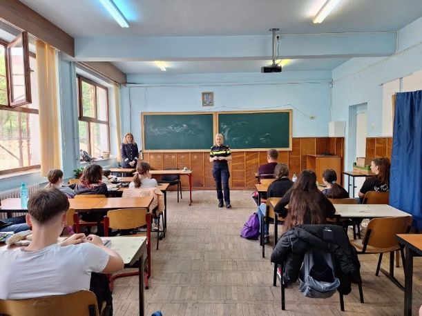 ipj misiunile in scoli pentru siguranta copiilor continua 681af7bb0c661