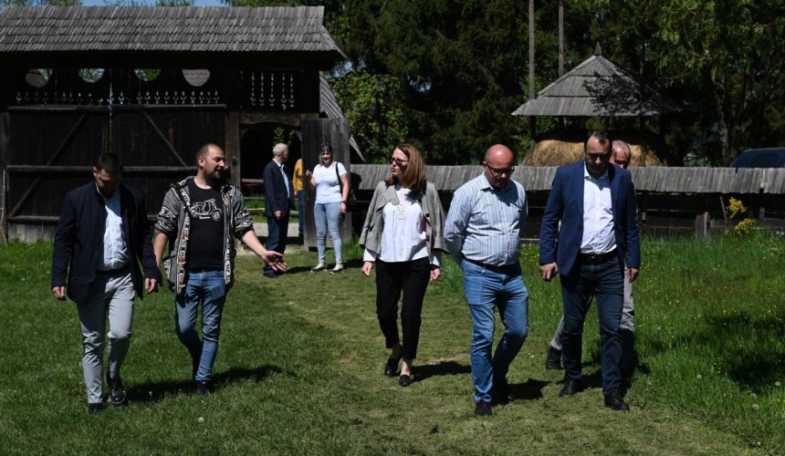 lansare proiect conservarea si promovarea patrimoniului multicultural la muzeul satului maramuresean mihai dancus din sighetu marmatiei 681484a7de7b7