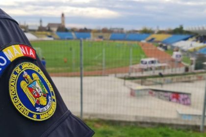 meciul de fotbal dintre cs minaur baia mare si politehnica timisoara in siguranta alaturi de jandarmii maramureseni 6830308dbe35b