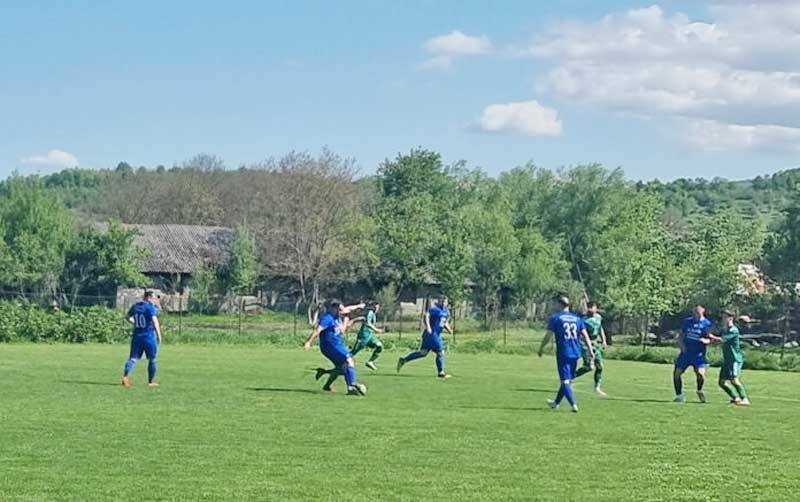 o noua runda de meciuri in esaloanele fotbalului judetean 6815c920f3a95