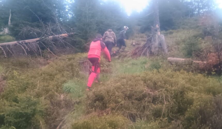 salvamont maramures operatiune de salvare in muntii maramuresului pentru doi ucraineni rataciti 6836ad1b13932
