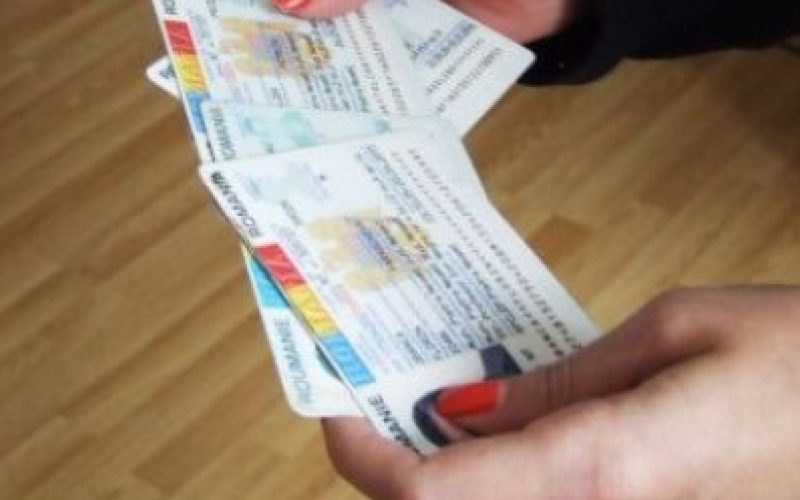 se lucreaza in weekend programul serviciilor de evidenta a persoanelor pentru sambata si duminica cu prilejul alegerilor 682595505f5f8