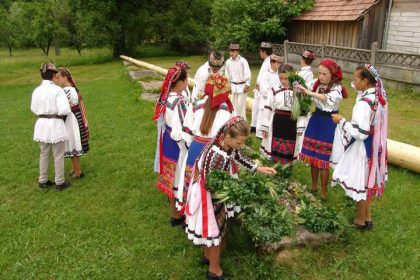 special 1 mai altfel 681337c090403