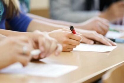 bac 2025 35 de candidati absenti la a doua proba de bacalaureat in maramures unul a fost eliminat din examen 68499bf839532