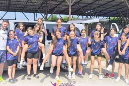 doua echipe baimarene calificate in grupele principale 684d4f550cba1