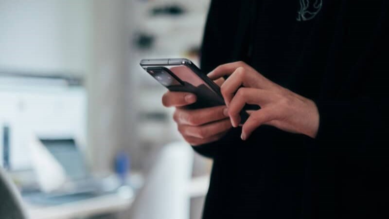 inselaciune sub pretextul investitiei in actiuni a pierdut 30 000 lei 684d659c51870