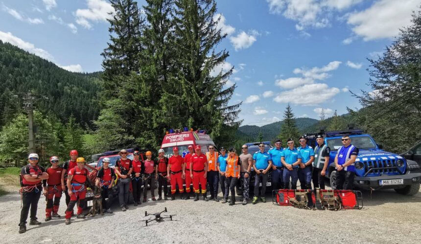 jandarmii maramureseni au participat la exercitiul zimbrul 2025 nv de la centrul de perfectionare a pregatirii cadrelor jandarmi gheorgheni 684e9c28e18e1