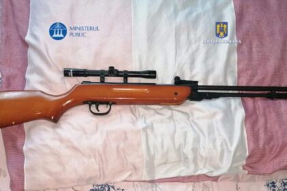 operatiunea jupiter arme confiscate de politistii maramureseni in urma unor perchezitii 6842cabe71561