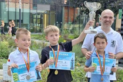 premii ale academiei de sah maramures la festivalul pegas summer 684bfc2240a15