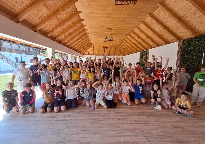 activitati interactive cu copii vacanta de vara cu politisti in tabere 686d5a702e596