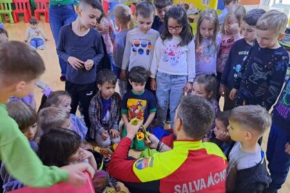 baia mare ateliere demonstratii si prezentari ale echipamentelor salvamont maramures 6887252790e63