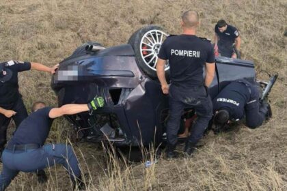 isu in drum spre casa pompierii maramureseni care au participat la o misiune in franta au intervenit la un accident petrecut pe soseaua pe care se aflau 687b60f11a646