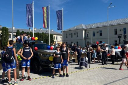 politia de frontiera sighetu marmatiei peste 500 de vizitatori de ziua politiei de frontiera 68822c3bc2484