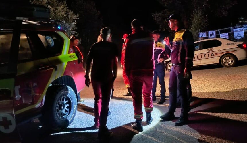 salvamont aventura nocturna cu peripetii in muntii rodnei 688078e532c8a