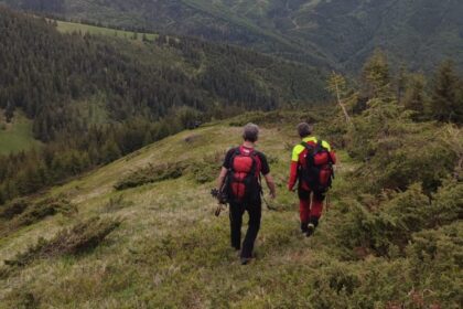 salvamont operatiune complexa de salvare in muntii maramuresului 686faf6fe72c3