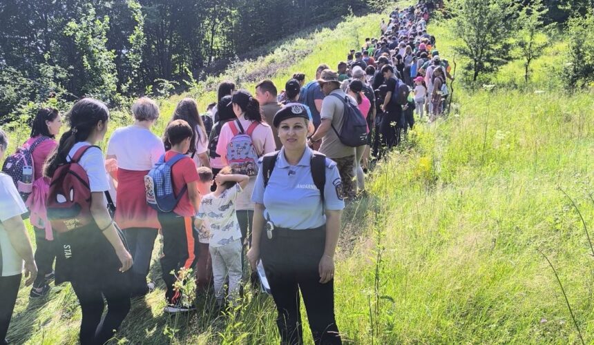 sfaturi utile recomandarile jandarmilor montani pentru drumetii 68678cd3e1d1b