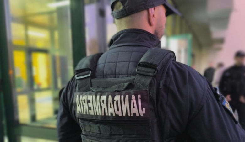 in siguranta la meciul international de handbal dintre c s minaur si stjarnah islanda 68b174f1cb1cd