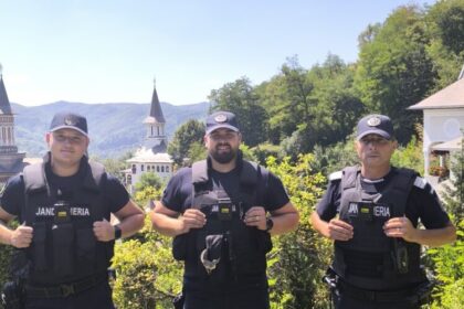 jandarmii maramureseni alaturi de cetateni si in perioada minivacantei de sfanta marie 689db9a8caea6