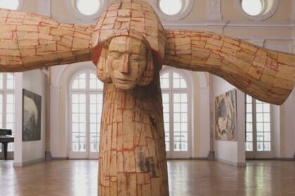 targu lapus sculptorul mircea roman expune acasa 68a5dedc9ab72