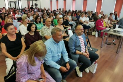 video o picatura de lapte un ocean de dragoste eveniment dedicat alaptarii in baia mare 68909a123469c